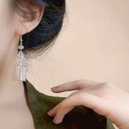 New Chinese style imitation Miao silver women's ethnic style personalized earrings, niche ancient - style, simple and versatile jewelry, tassel earrings, water - drop shape