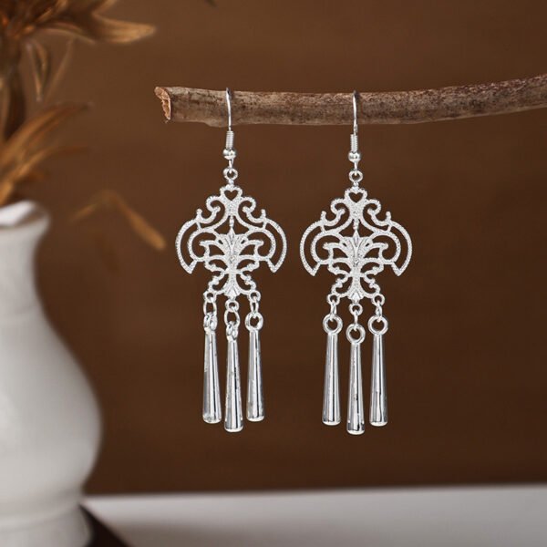 Ethnic style earrings, Bohemian alloy earrings, handmade complex alloy filigree craftsmanship, magnificent pendant earrings