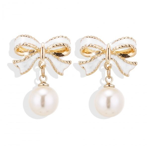 Silver Needle Oil-Dripping Minority Design Sense Gentle Temperament Stud Earrings Internet Celebrity Versatile Pearl Drop Earrings Cross-Border Wholesale