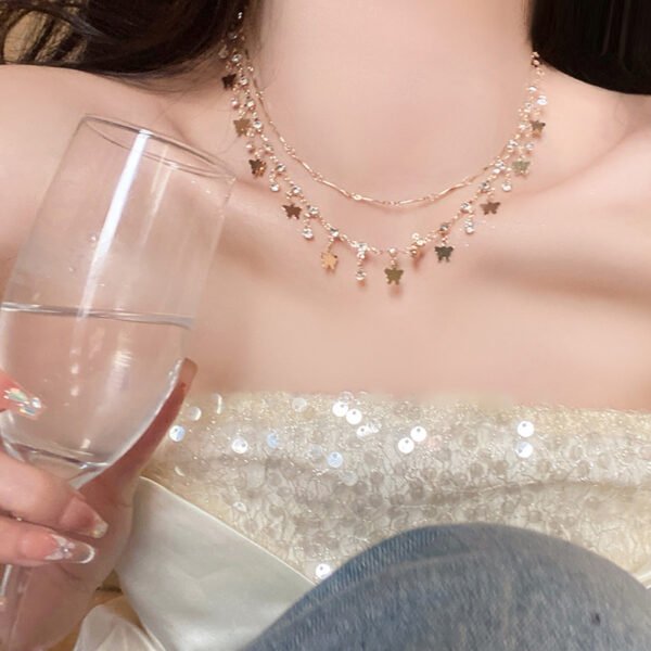 Women's blue zircon shell tassel bracelet, a niche design with a sense of luxury, high - end style, fashionable and versatile jewelry.