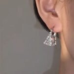 Women's 2025 new trendy high-class cubic zirconia and pearl earrings, stud earrings with elegance, light luxury, niche and unique ear clips and jewelry