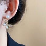 Women's Colorful Rhinestone Butterfly Pearl Stud Earrings, Luxury and High - end, Elegant and Grand, 2025 New - style and Niche Earrings