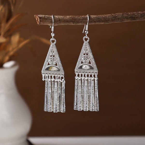 Ethnic style earrings, Bohemian alloy earrings, handmade complex alloy filigree craftsmanship, magnificent pendant earrings
