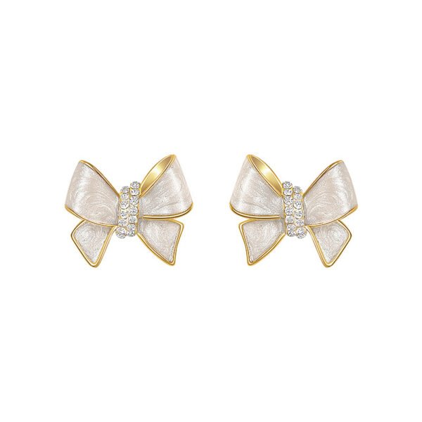 Korean high-end bow stud earrings for women, with a niche and stylish design. New styles for 2025.