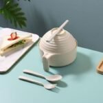 Japanese instant noodles, a must - have for students in dormitories and office workers. A convenient set of lunch boxes, chopsticks and bowls for home use.