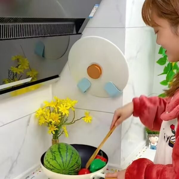 Foldable pot lid rack, wall-mounted storage rack, punch-free and adjustable, used for placing pot lids and cutting boards in the kitchen.